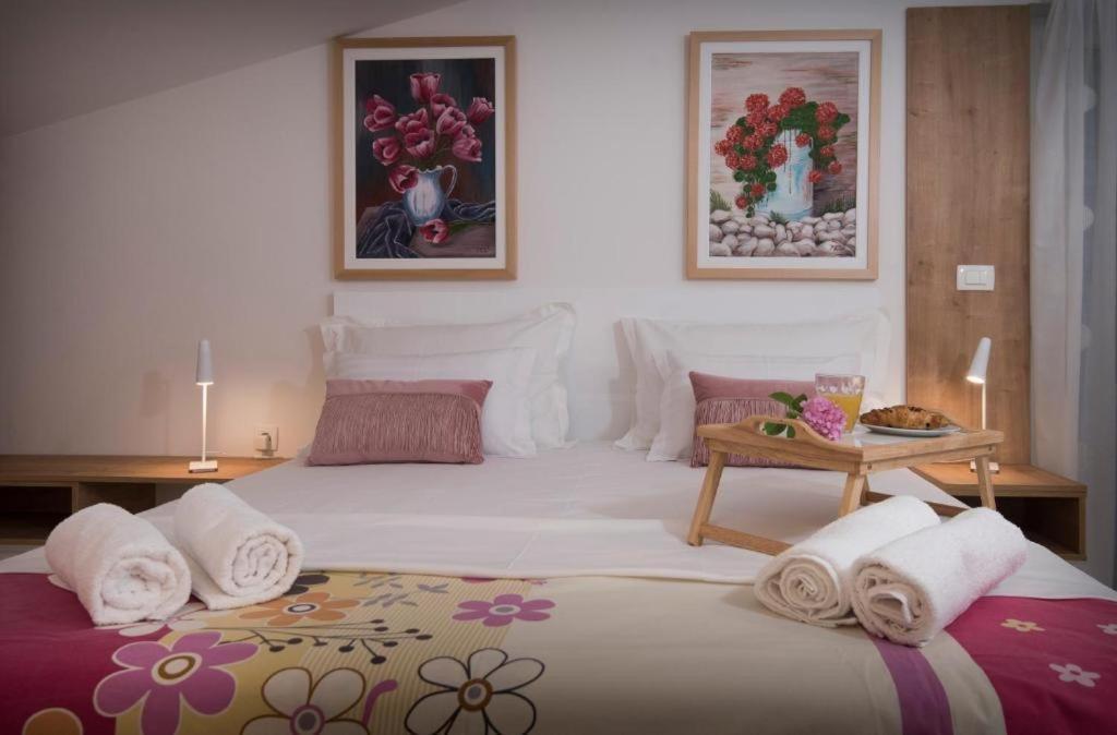 פודסטראנה Villa J&J Apartments Residence With Swimming Pool מראה חיצוני תמונה
